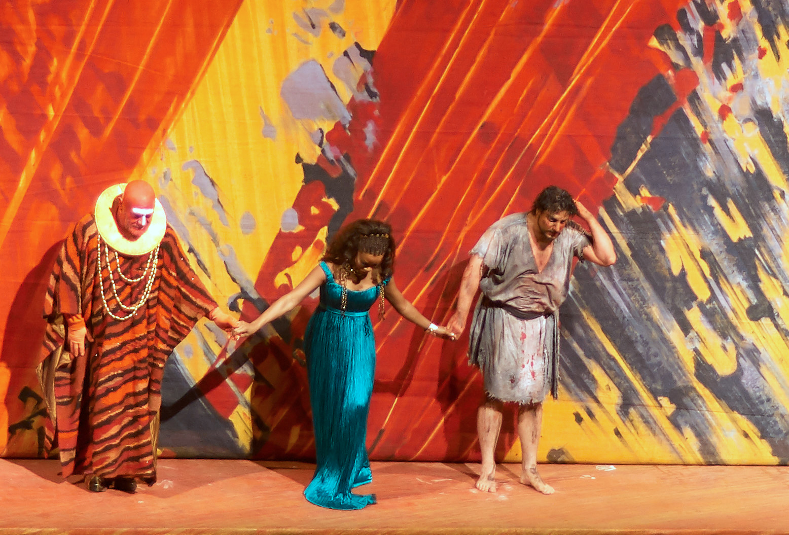 Jos Cura at curtain call after Samson et Dalila at the Met, 2005
