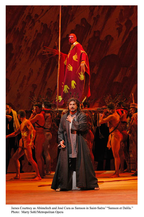 Jos Cura stars as Samson in the Met opera production of Samson et Dalila, 2005.