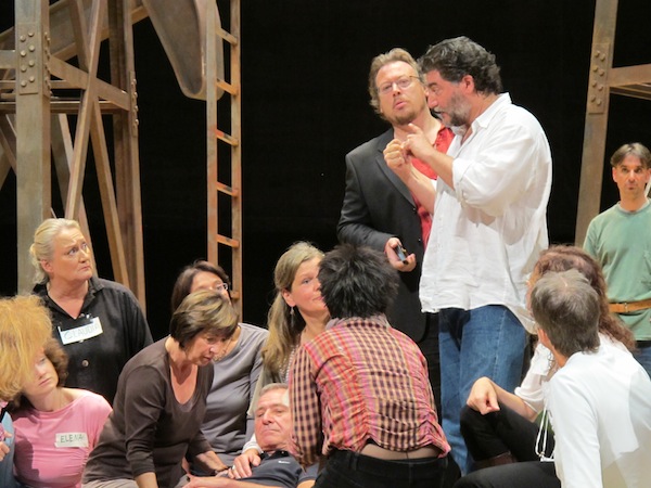Jos Cura as stage designer and director in the 2010 Karlsruhe production of Samson et Dalila.