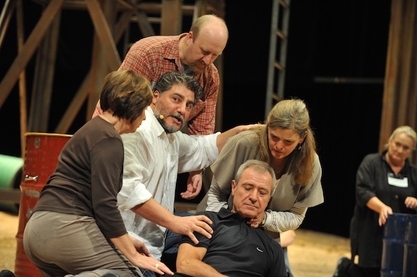 Jos Cura as stage designer and director in the 2010 Karlsruhe production of Samson et Dalila.
