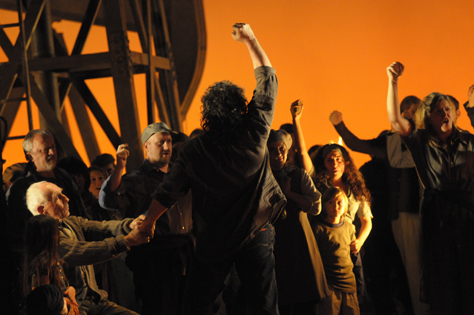 Jos Cura's  production of Samson et Dalila in Karlsruhe 2010.