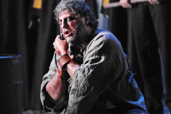  Jos Cura's  production of Samson et Dalila in Karlsruhe 2010.