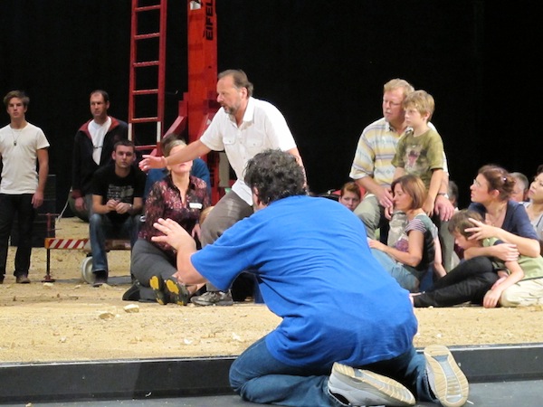 Jos Cura as stage designer and director in the 2010 Karlsruhe production of Samson et Dalila.
