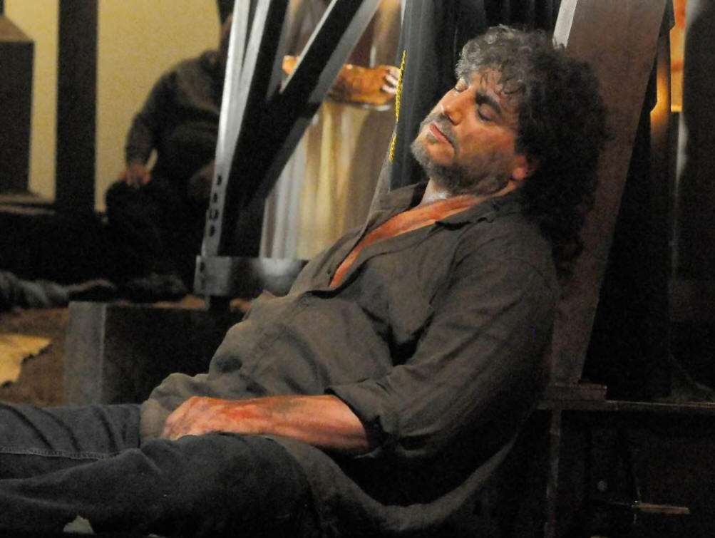  Jos Cura's  production of Samson et Dalila in Karlsruhe 2010.