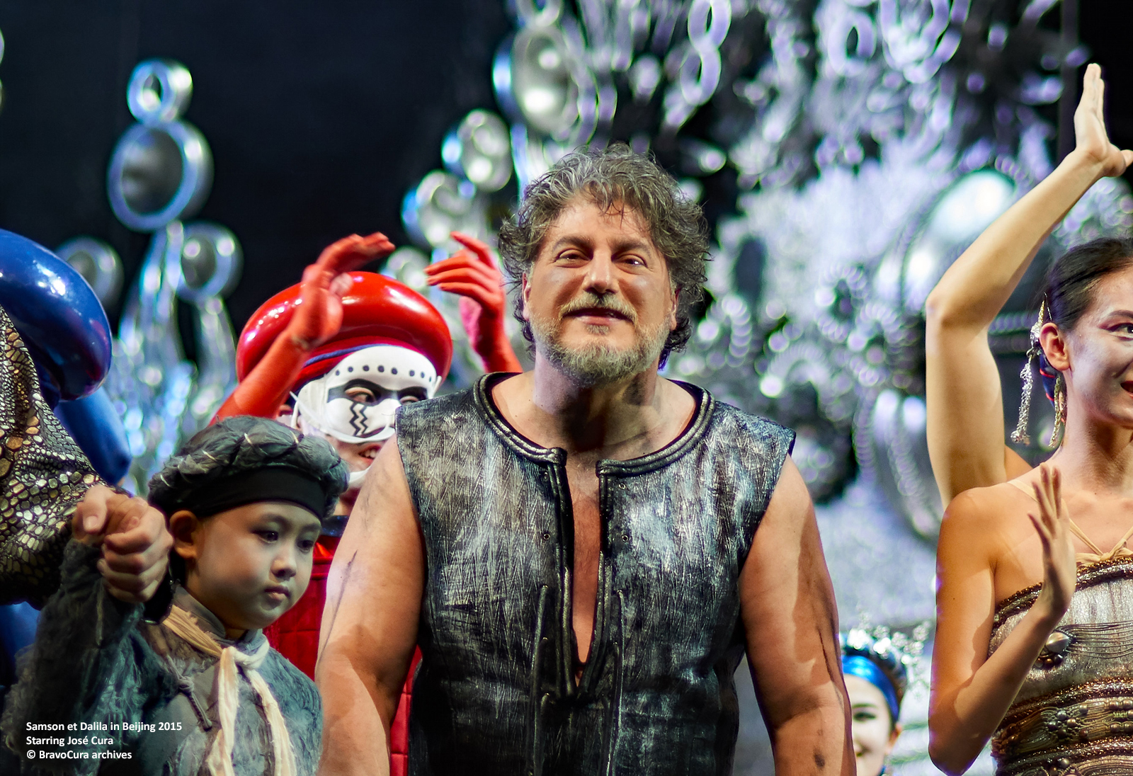 Jos Cura starring as Samson in the 2015 Beijing Opera production of Samsone et Dalila