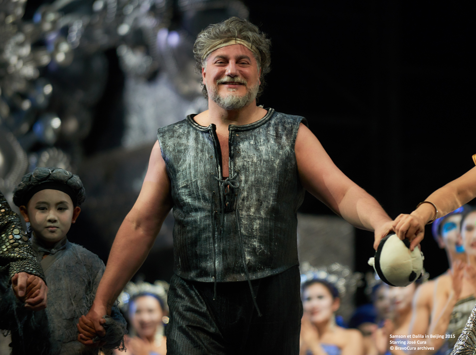 Jos Cura starring as Samson in the 2015 Beijing Opera production of Samsone et Dalila