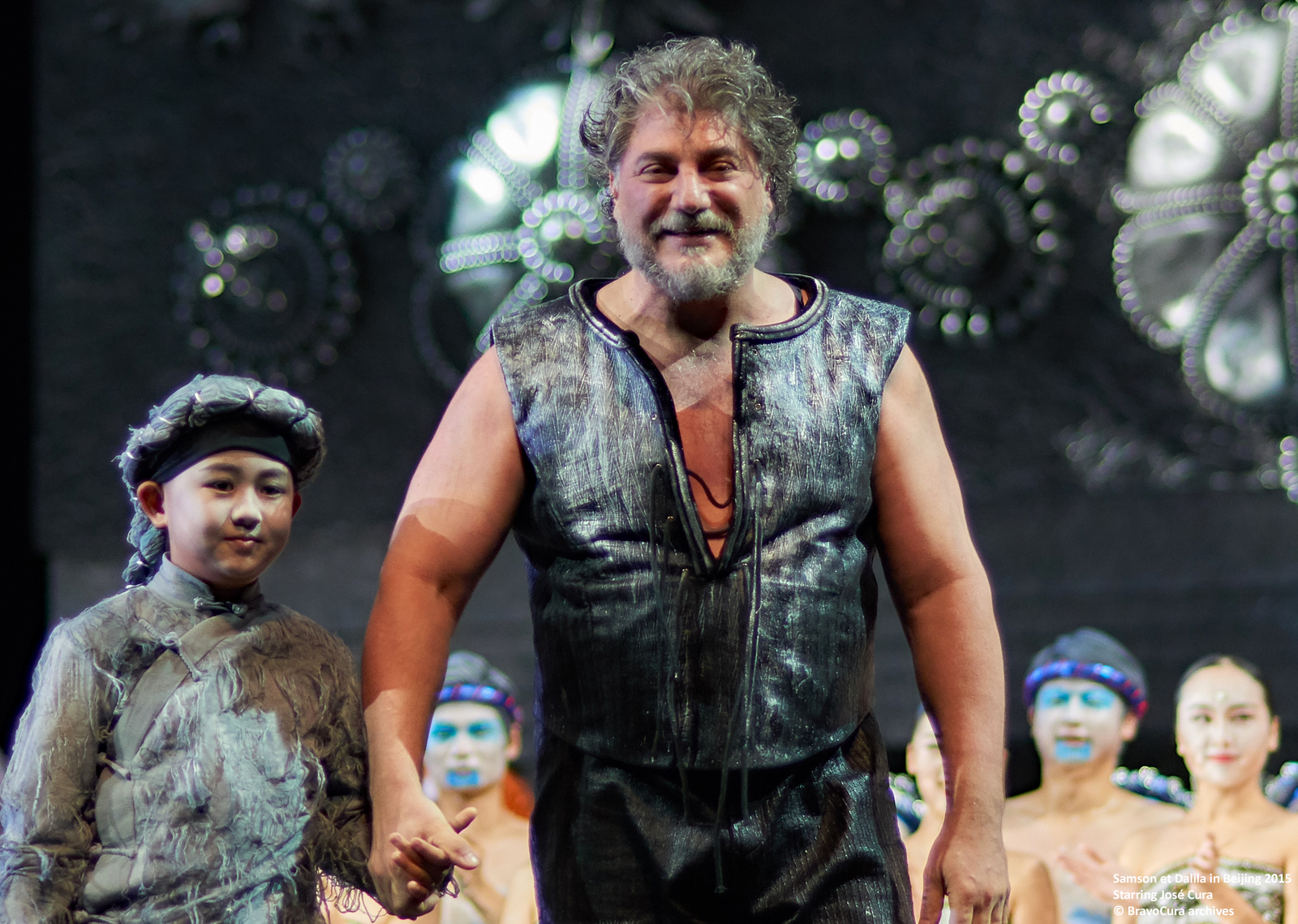 Jos Cura starring as Samson in the 2015 Beijing Opera production of Samsone et Dalila
