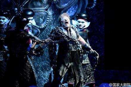 Jos Cura starring as Samson in the 2015 Beijing Opera production of Samsone et Dalila