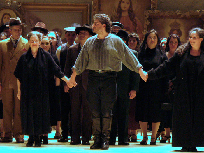 Jos Cura as Turridu in Cologne production of Cavalleria Rusticana, October 2007