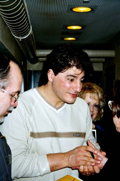 Jos Cura as Don Carlo, Zurich Opera Production, 2003.