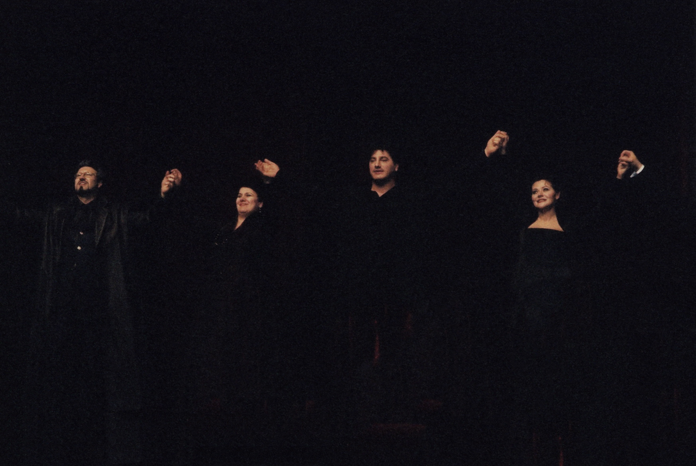 Jos Cura as Don Carlo, Zurich Opera Production, 2003.