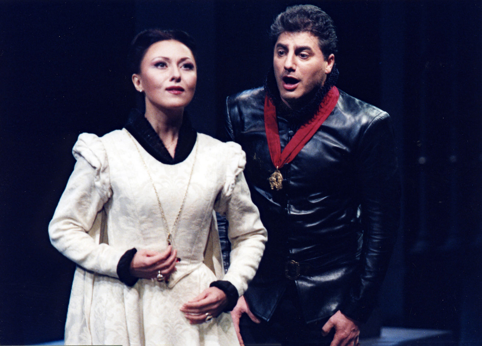 Jos Cura as Don Carlo, Vienna Opera Production, 2006.