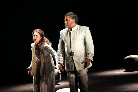 Otello Prague 2015 29 Jan with Jose Cura as Otello and Eva-Hornyakova as-Desdemona- Hana-Smejkalova OperaPlus