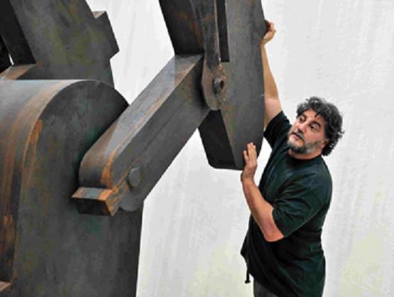 Jos Cura as stage designer and director in the 2010 Karlsruhe production of Samson et Dalila.