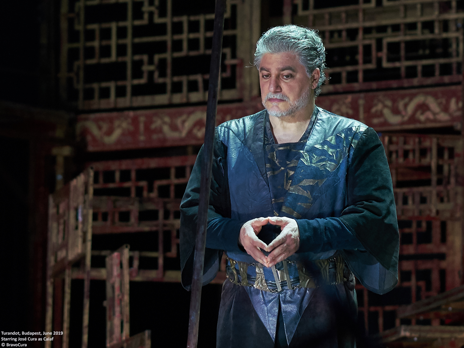 Jos Cura stars as Calaf in the 2019 Budapest production of Turandot.