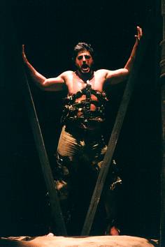JC in Turin as Samson - final scene