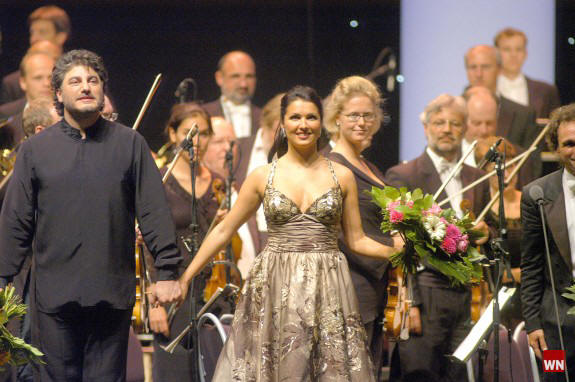 Jos Cura and Anna Netrebko in Halle 22 August 2007
